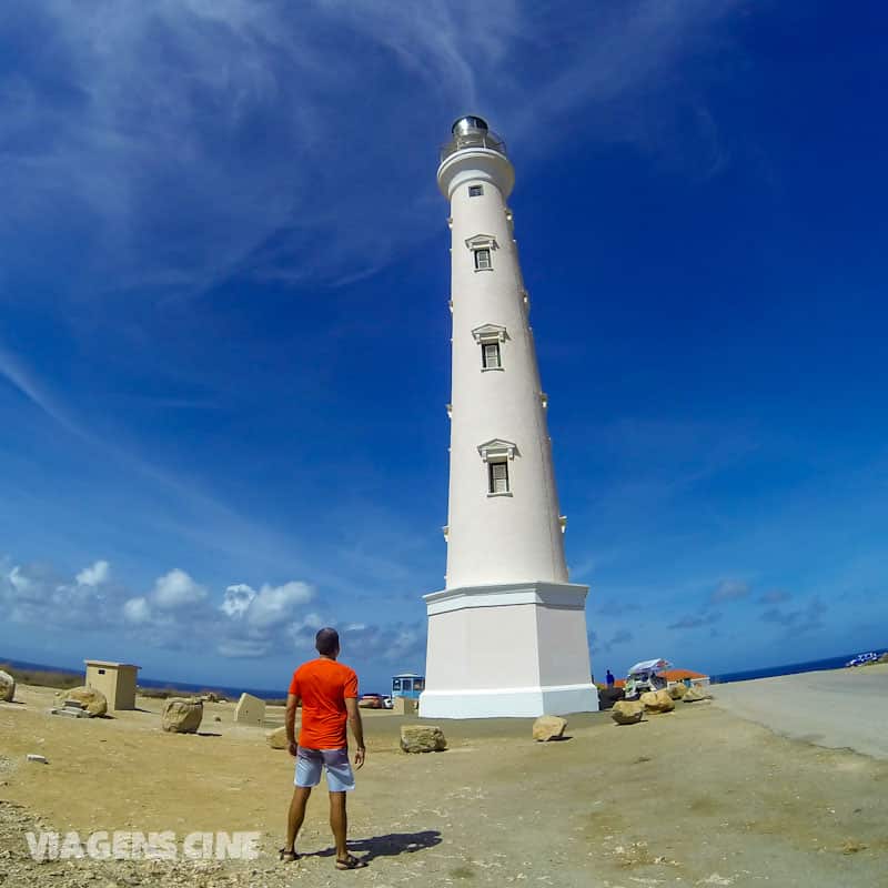 Farol California no extremo norte da ilha