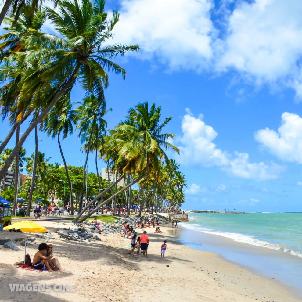 10 MELHORES PRAIAS DE ALAGOAS E MACEIÓ Litoral Norte a Sul 10 MELHORES PRAIAS DE ALAGOAS E MACEIÓ Litoral Norte a Sul