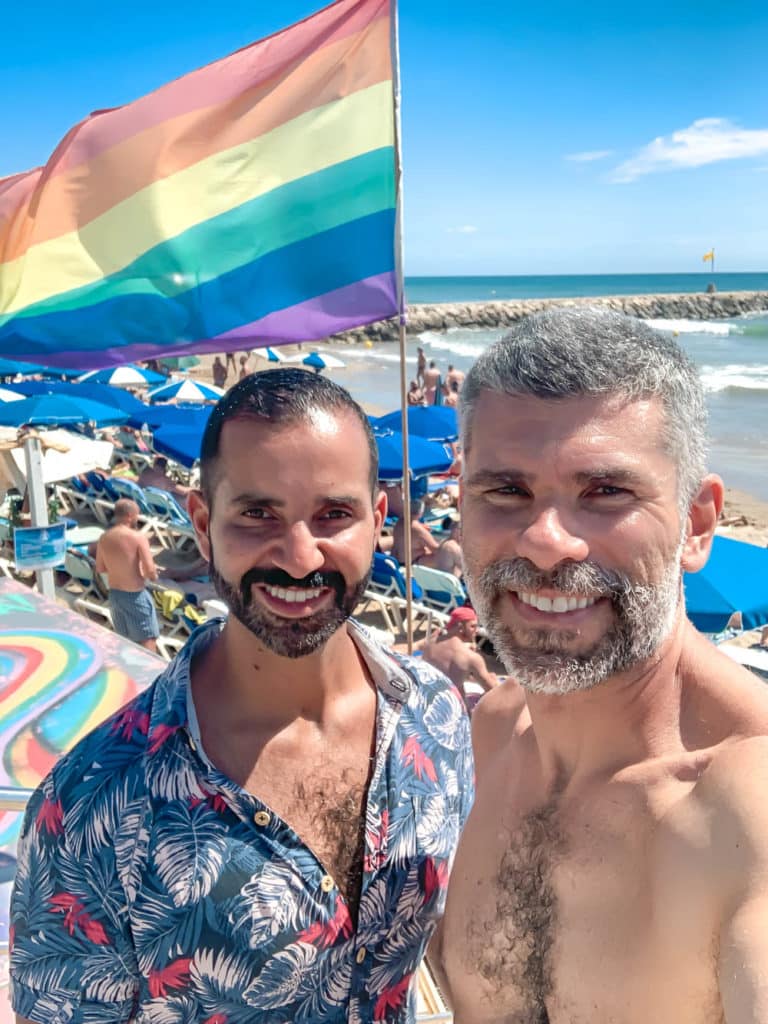 O que fazer em Sitges, Espanha - Bate Volta de Barcelona - Praias Gays