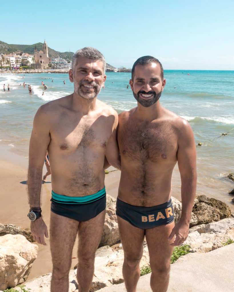 O que fazer em Sitges, Espanha - Bate Volta de Barcelona - Praias Gays