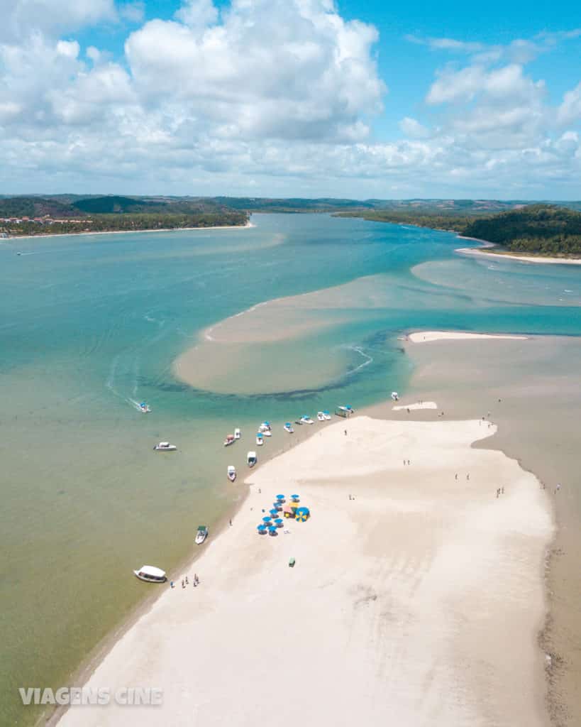 Praia dos Carneiros: Como Ir e O que Fazer - Bora a Bora Vale a Pena?