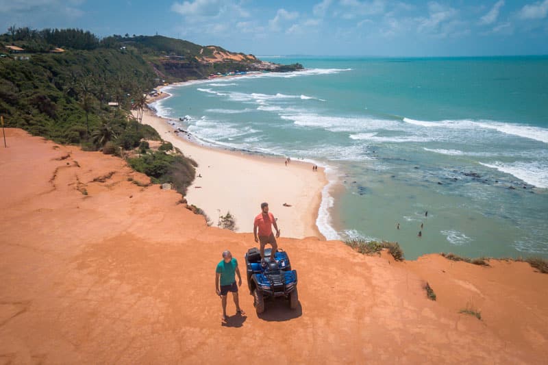 Melhores Lugares para Viajar no Brasil em 2025: Praia da Pipa