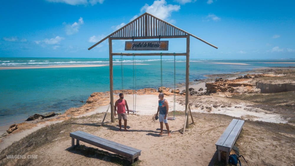 Melhores Praias do Ceará: Litoral Leste - Praia do Pontal do Maceió, Fortim